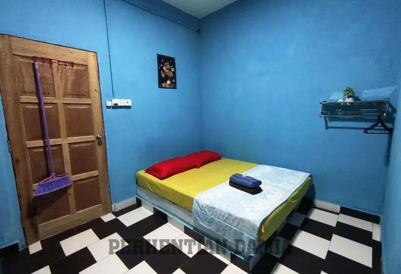 Majatalo Perhentian Damia