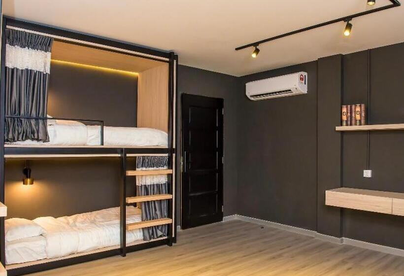 پانسیون Rumah Tetamu Bunk Bunk