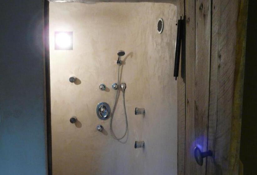 Пансион Suites De Campagne Les Eydieux, Petits Déjeuners Inclus