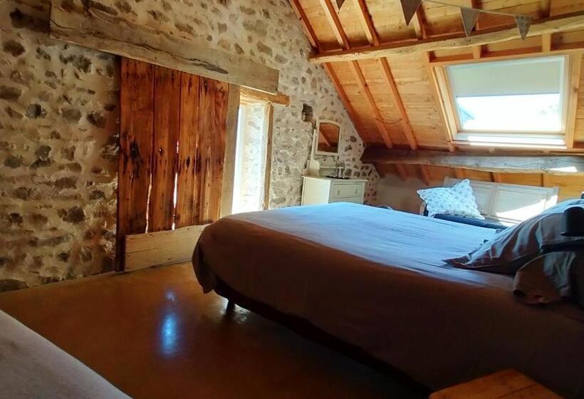 Пансион Suites De Campagne Les Eydieux, Petits Déjeuners Inclus