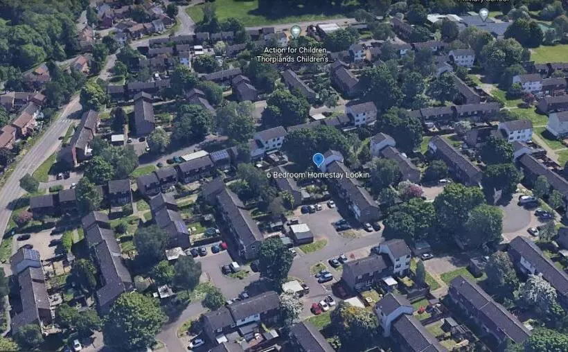 ペンション The Hampton House