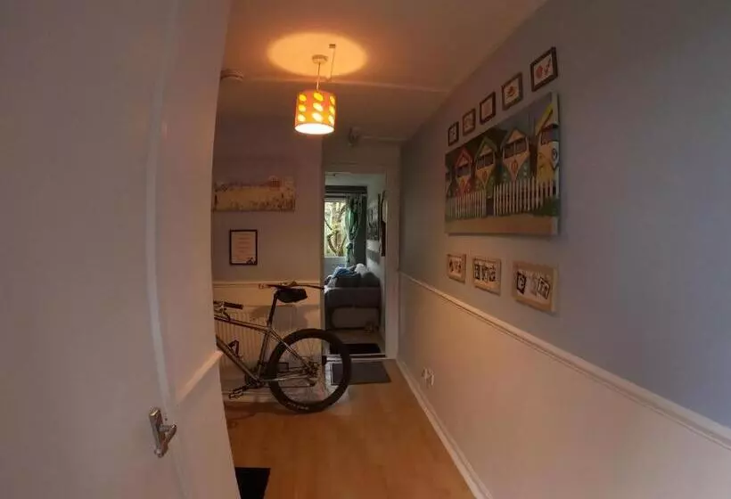 ペンション The Hampton House