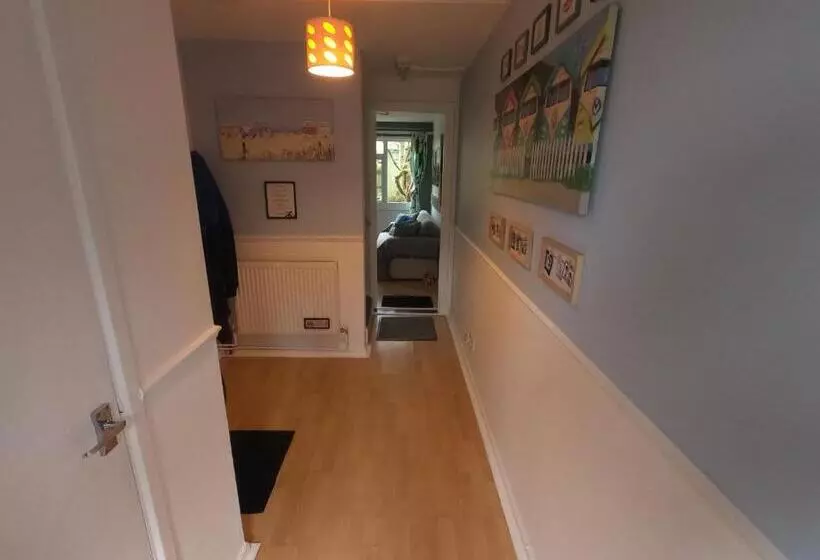 ペンション The Hampton House