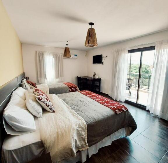 Hostel Posada Piedramora