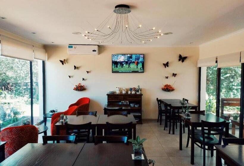 Hostel Posada Piedramora