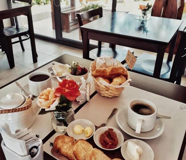 Hostel Posada Piedramora