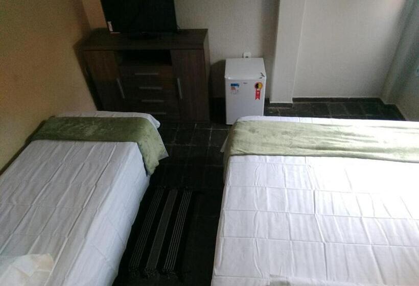 Hostel Pousada Tamboril