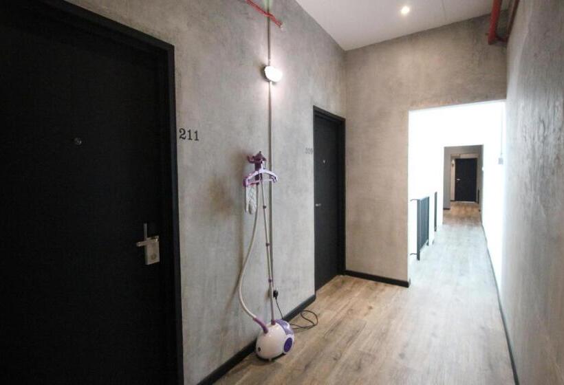 فندق 68 Boutique