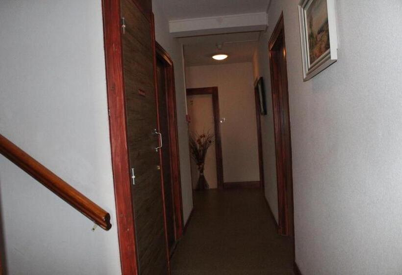 Отель La Maison Du Lac Chalain