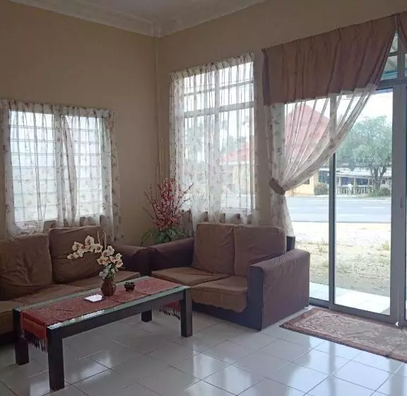 Hotelli Murah Pasir Puteh