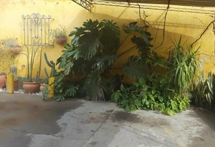 هتل Suma Huasi