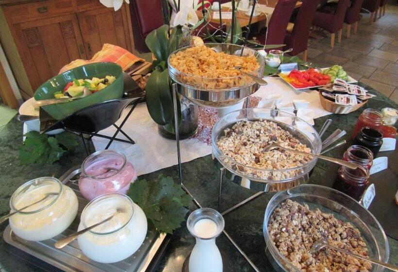 בית מלון כפרי Weinquartier Burggarten