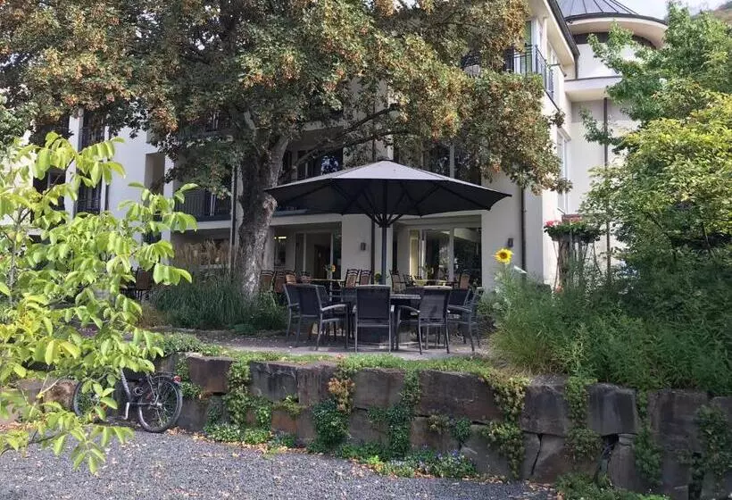 Hotelli Weinquartier Burggarten