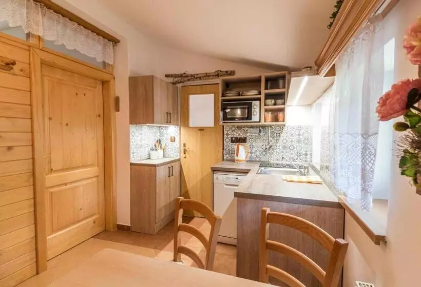 Majatalo Chalupa 101