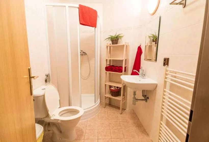 Majatalo Chalupa 101