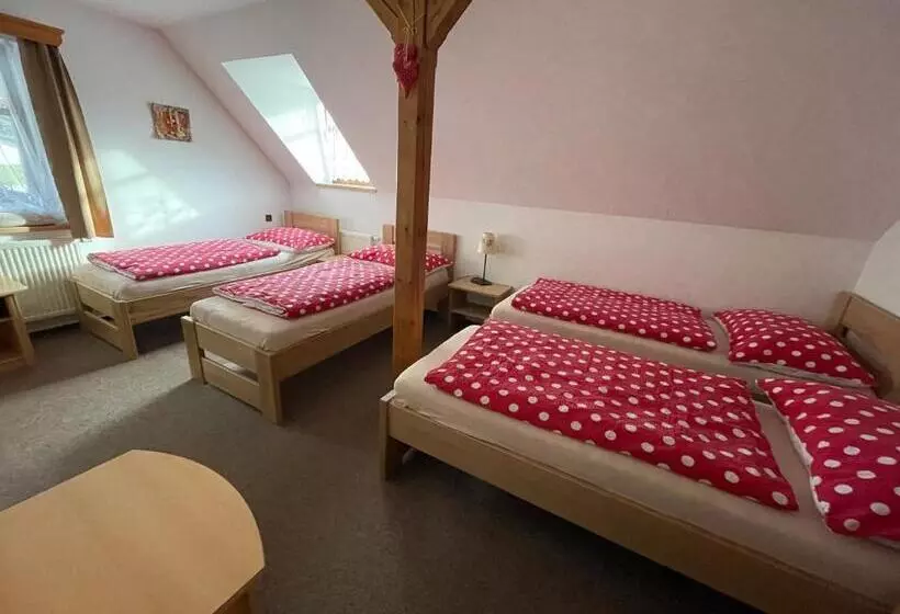 Majatalo Chalupa 101