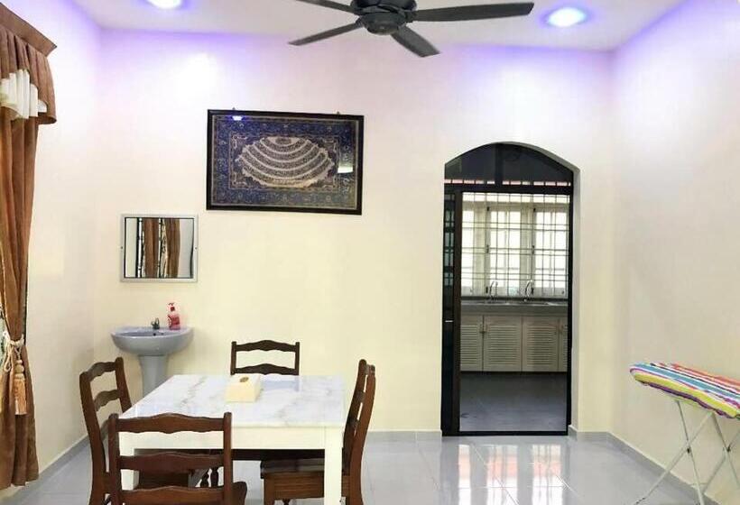 Пансион Family Homestay