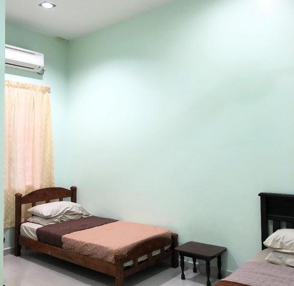 Пансион Family Homestay