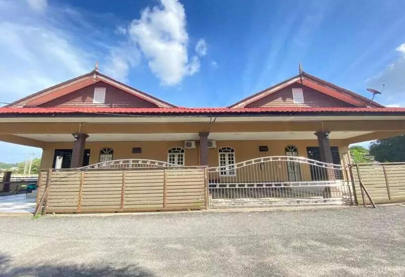 Majatalo Family Homestay