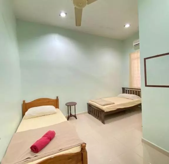 Majatalo Family Homestay