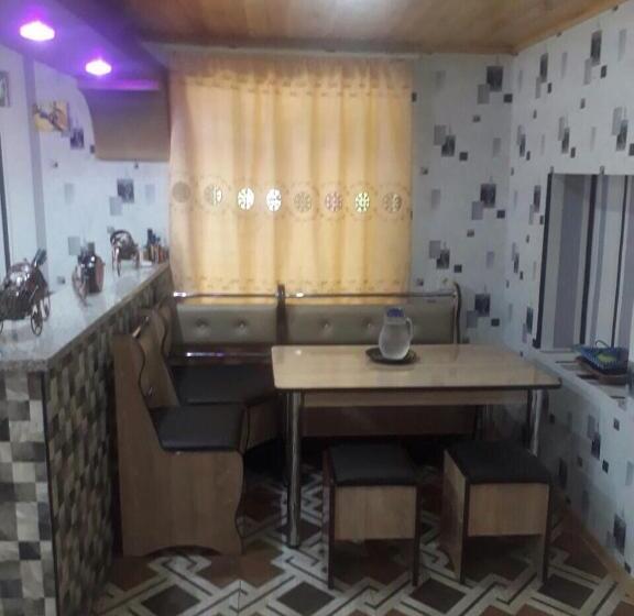 پانسیون Guest House Danelia