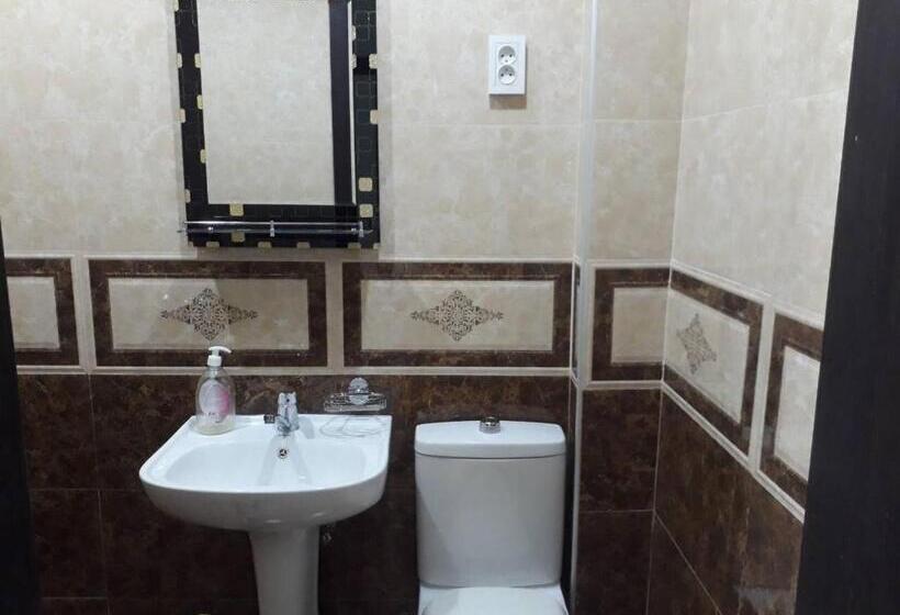 پانسیون Guest House Danelia