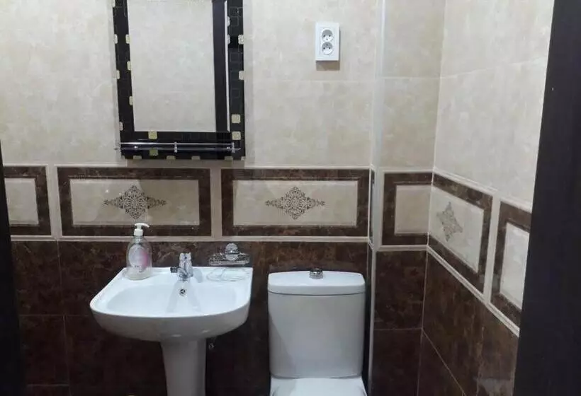 پانسیون Guest House Danelia