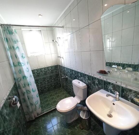 پانسیون Guest House Rona   Free Parking And Sea View