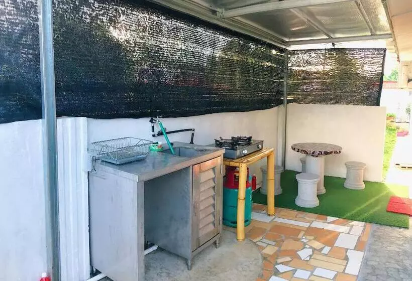 ペンション Merdeka Guest House 2