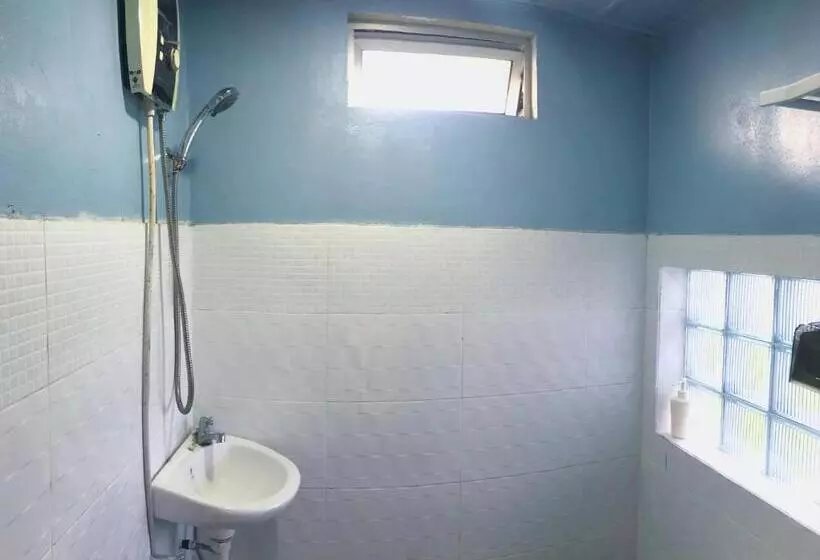 ペンション Merdeka Guest House 2