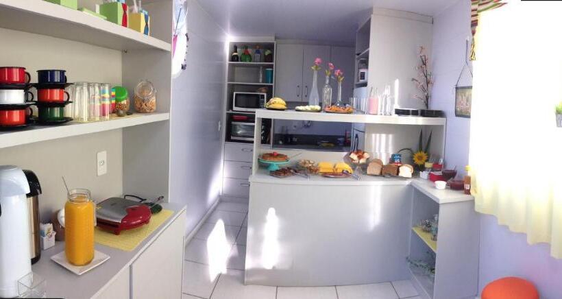 بنسيون Villa Dos Ventos Hospedagem Container