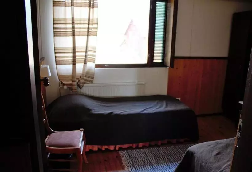 Surkeenjärvi Countryside B&b