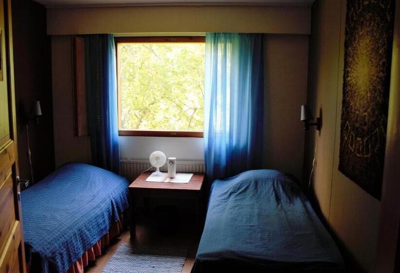 Surkeenjärvi Countryside B&b