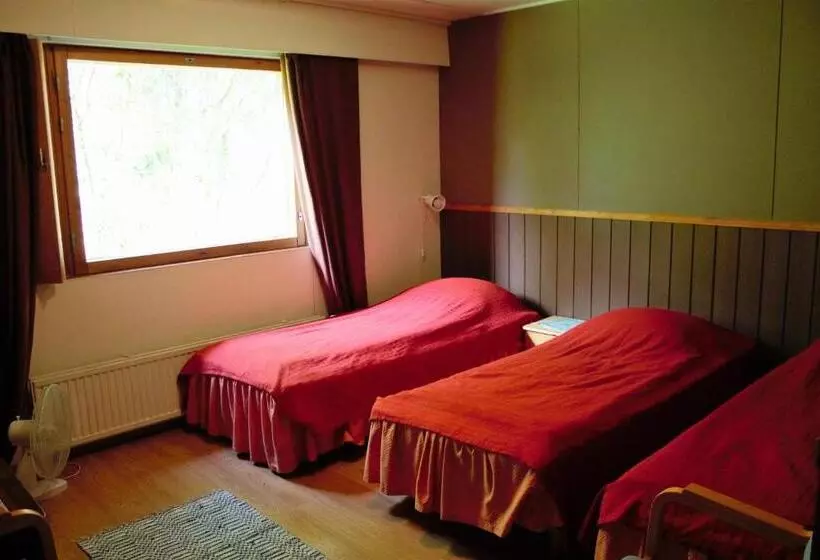 Surkeenjärvi Countryside B&b