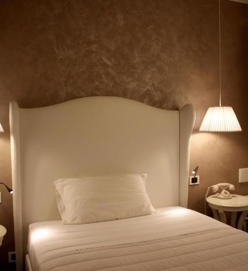 הוסטל Locanda Viridarium