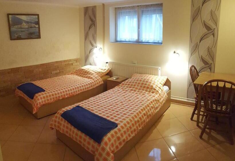 Nocleg ze śniadaniem Hársfavirág Vendégház