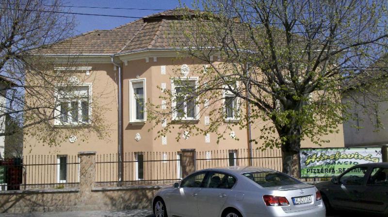 Nocleg ze śniadaniem Hársfavirág Vendégház