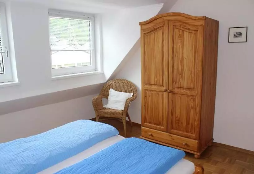 پانسیون Ferienwohnung Und Gästezimmer Korb