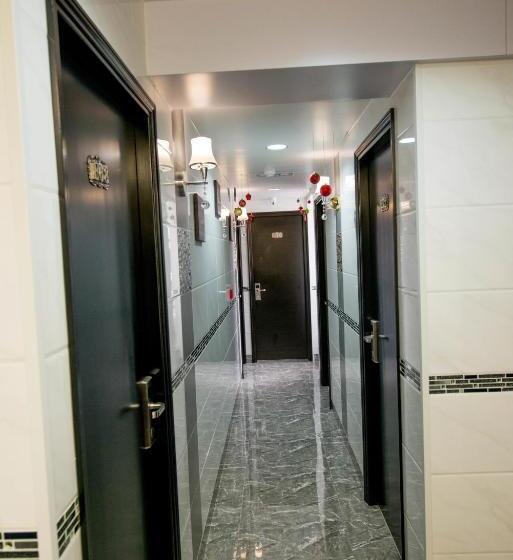 پانسیون Icon Inn