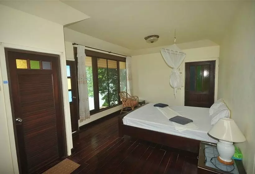Hostel Rantee View Bugalow Phi Phi Island