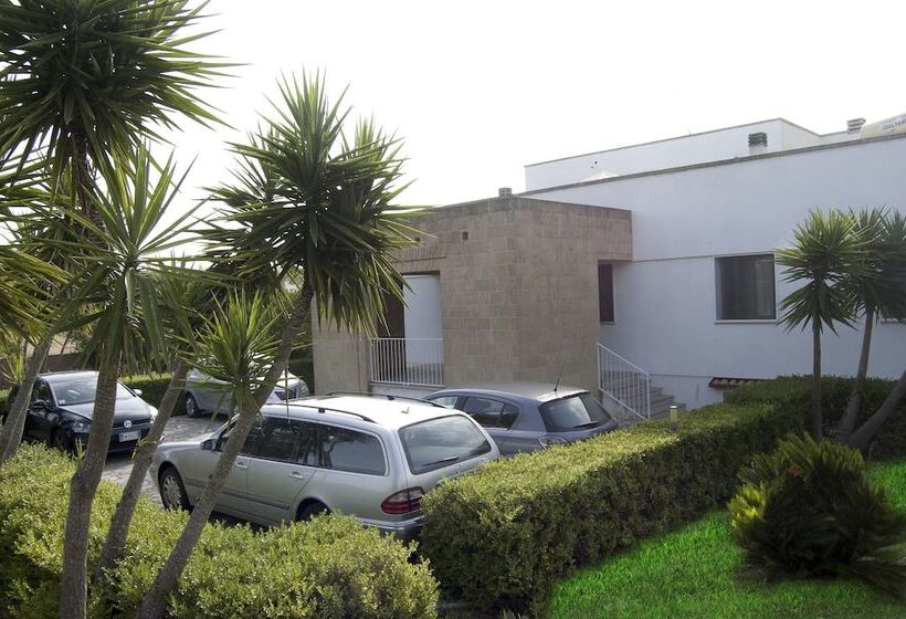 住宿加早餐 Casa Karina Sun&pool&relax