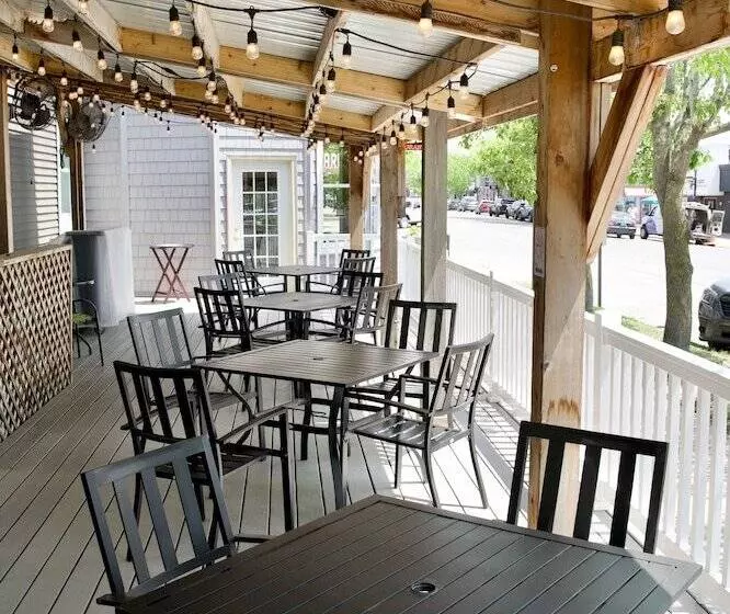 Hostelli Frankfort & Restaurant