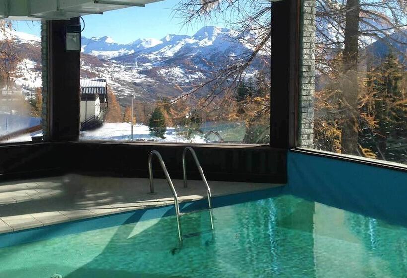 فندق Baita Della Luna