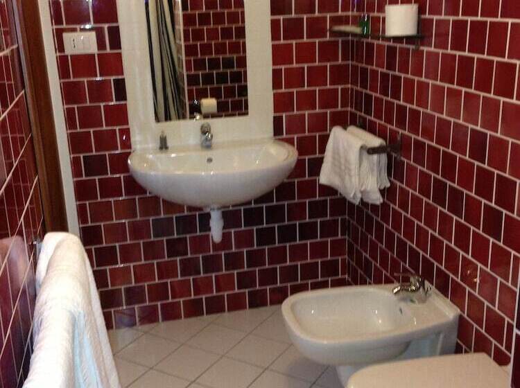 فندق Baita Della Luna