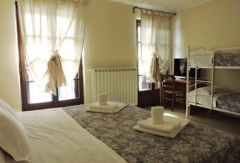 فندق Baita Della Luna