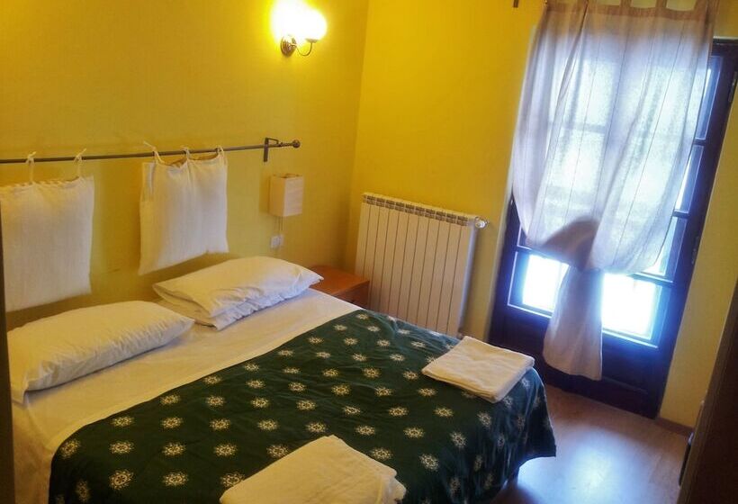 فندق Baita Della Luna