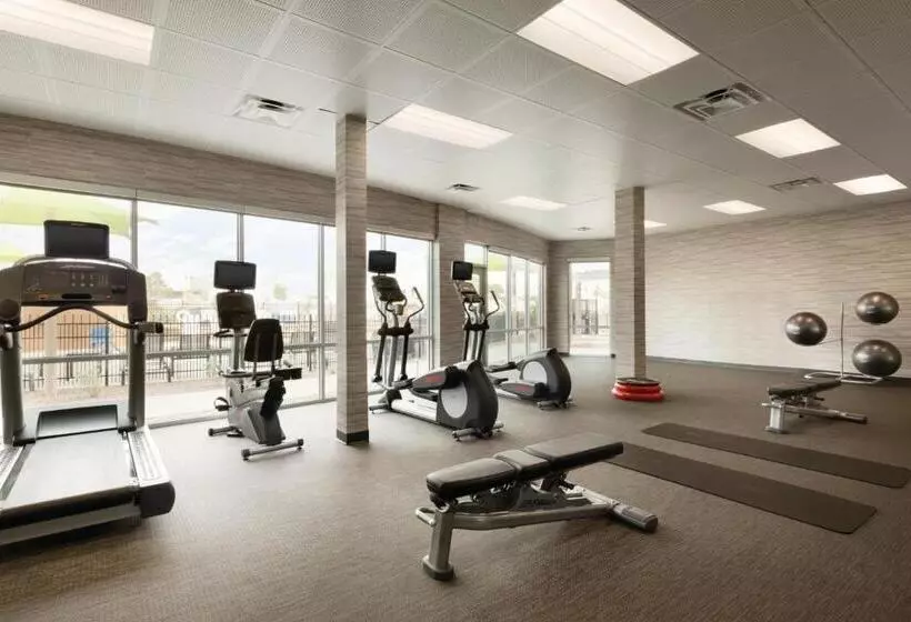 هتل Courtyard By Marriott El Paso East/i 10