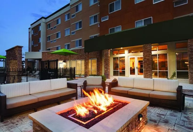 هتل Courtyard By Marriott El Paso East/i 10