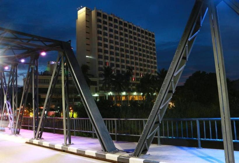 Отель Diamond River Ping Petchngam