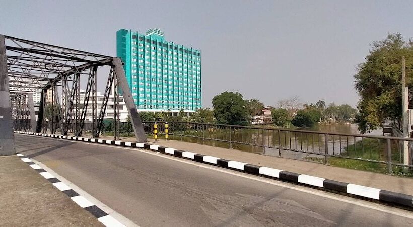 Отель Diamond River Ping Petchngam